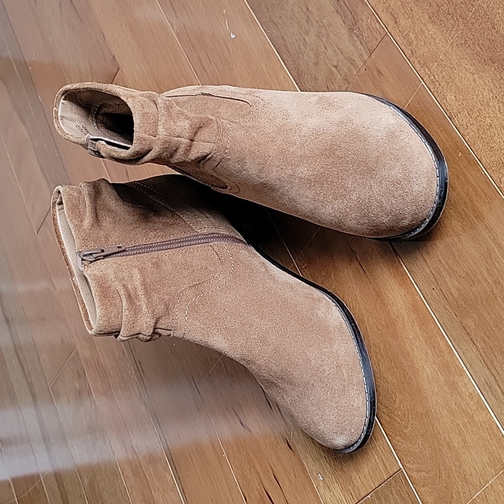 Vionic Kanela Ankle Boots
